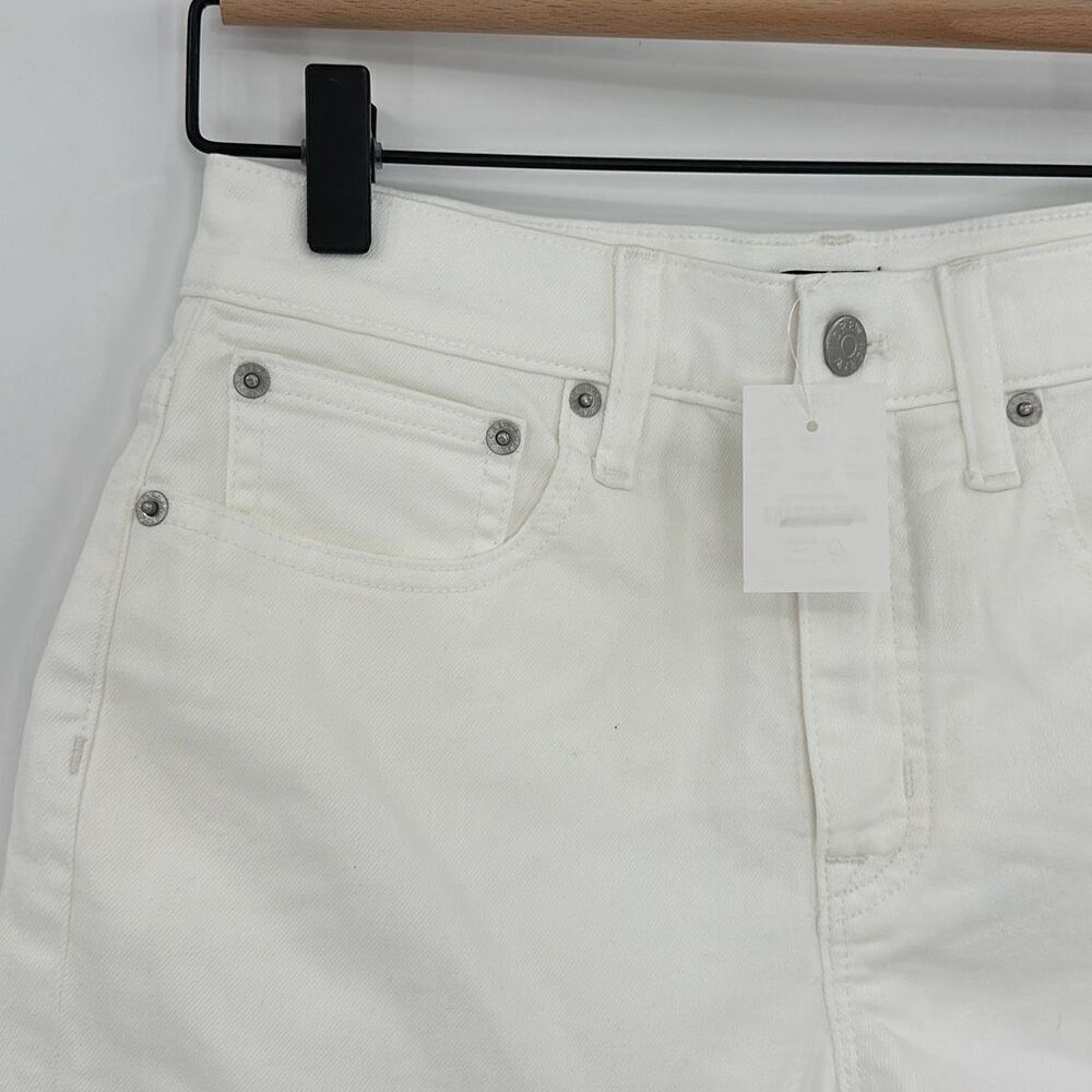 NWT J. Crew Womens Optic White Wash Solid Zip Fly Classic Denim Short Size 24 - Picture 4 of 8